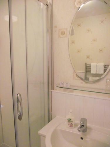Broomfield House Bed And Breakfast