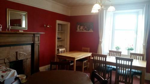 Broomfield House Bed And Breakfast