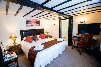 Hotel The Black Boy Inn