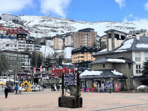 Apartamento Ski Plaza Sierra Nevada & Zona Baja