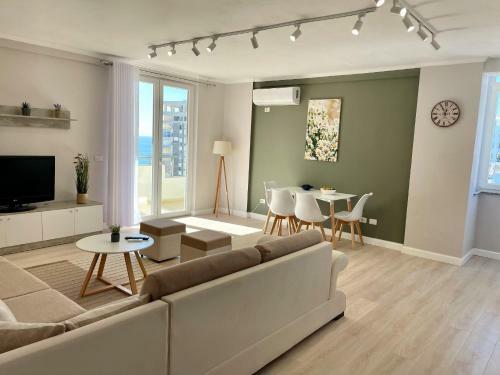 Apartamento Luxury Retreat-best Location-free Parking