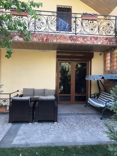 Villa Dzoraxpur