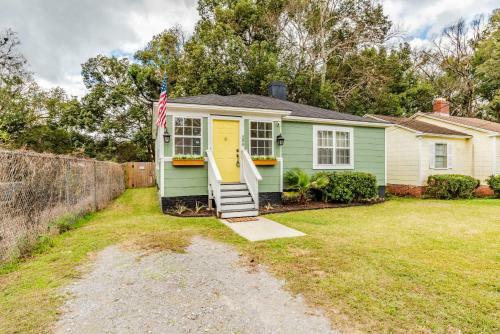 Sunny Midtown Cottage- Midtown Mobile