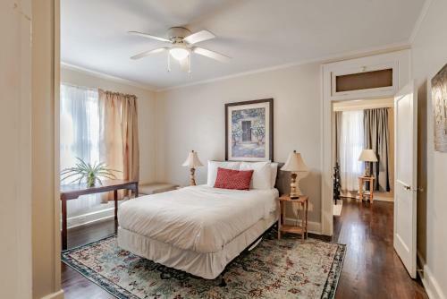 Haute On Hannon- Midtown Cottage!