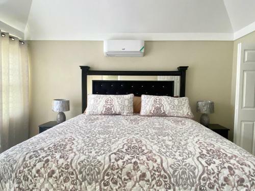 Paradise Heaven Is A Cheerful 2 Bedroom Townhouse