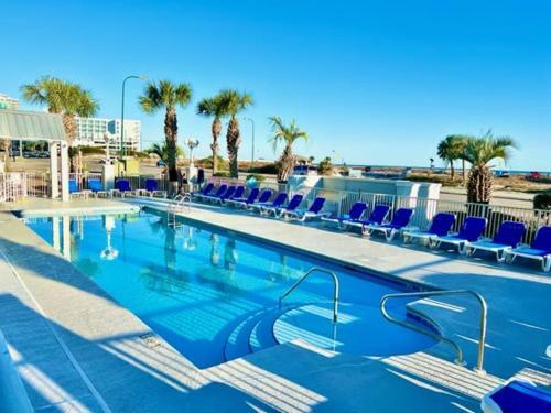 Immaculate Condo Prime Orange Beach Location With Spectacular Views