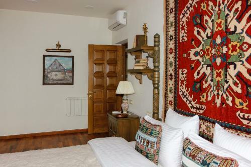 Villa Yerkir Eco House