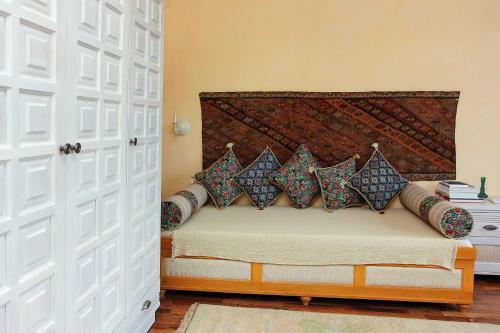 Villa Yerkir Eco House