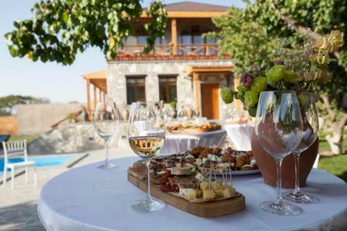 Villa Yerkir Eco House