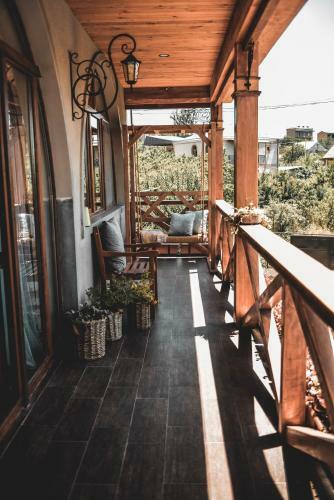 Villa Yerkir Eco House