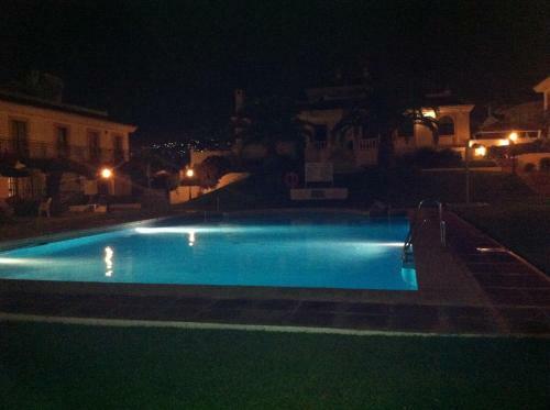 Adosado En Residencial