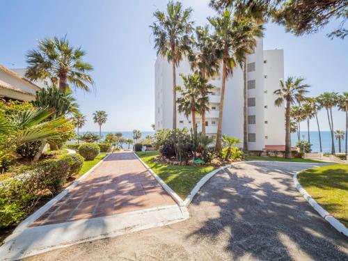 Apartment On Beach Mijas