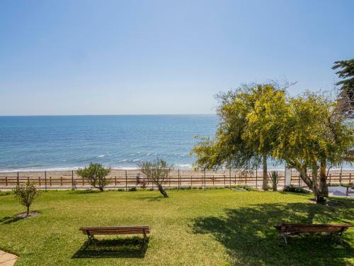 Apartment On Beach Mijas