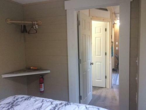 One Bedroom Log Cabin On A Pond At Martin's Cabins