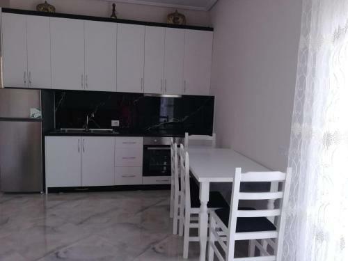 Apartamento Villa E Olsi Kacupaj