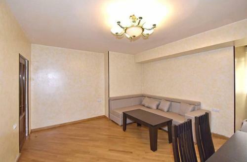 Amiryan15/7 Excellent Apartment In The Center