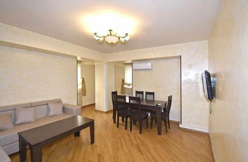 Amiryan15/7 Excellent Apartment In The Center