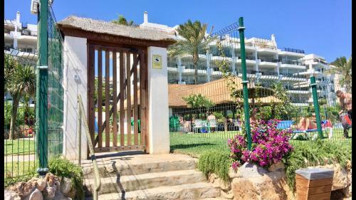 Mi Capricho C12 - Apartment On The Beachfront