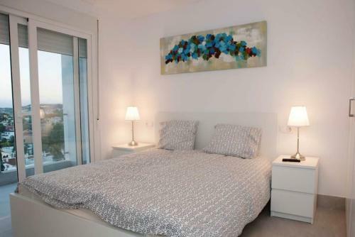 Luxury Villa With Heated Pool For 12 To 14 People