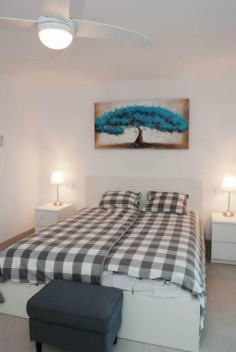 Luxury Villa With Heated Pool For 12 To 14 People