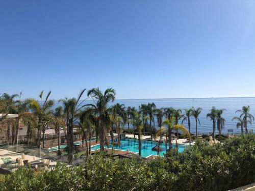 Lovely Sea Views Apartment On La Costa Del Sol