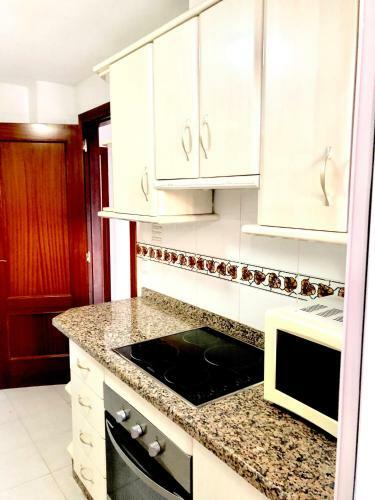 Lovely Sea Views Apartment On La Costa Del Sol