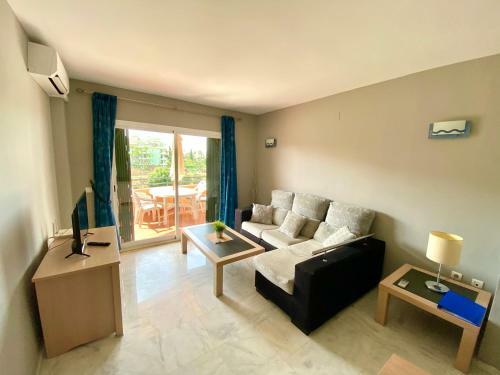Riviera Golf Apartment