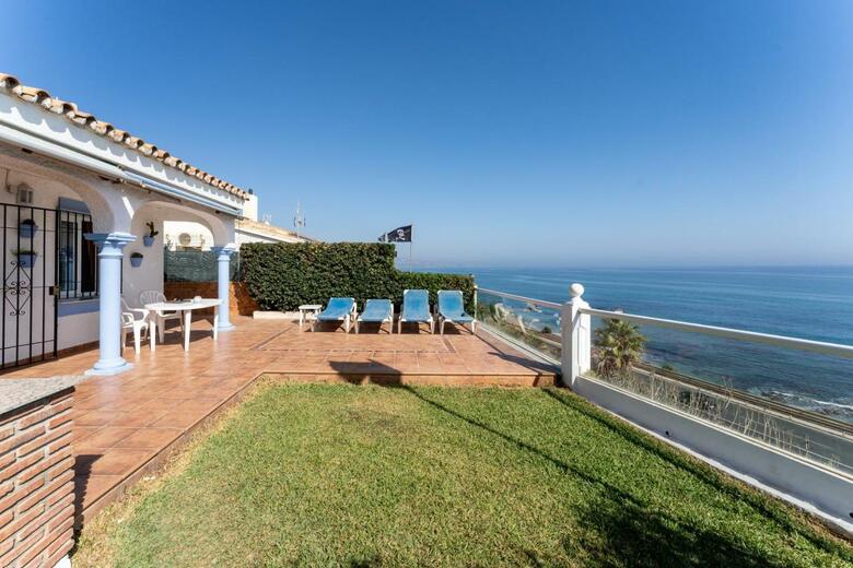 Villa 11 House In Front Of The Sea