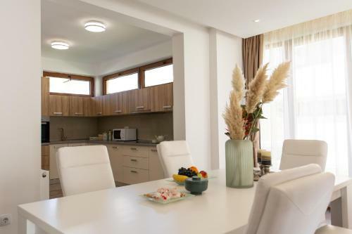 Villa Malak Resort