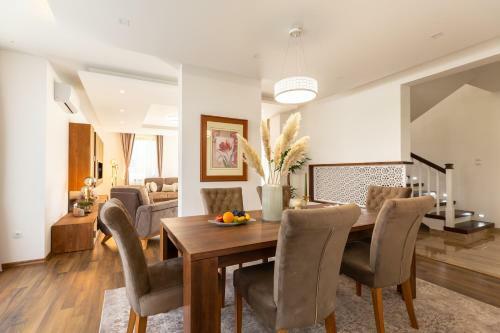 Villa Malak Resort