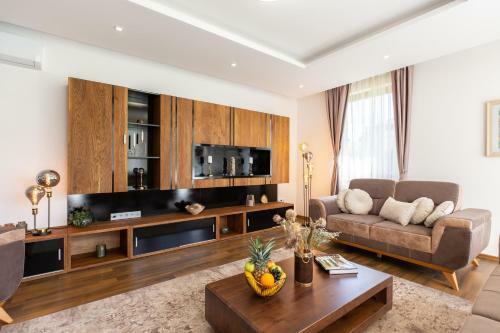 Villa Malak Resort