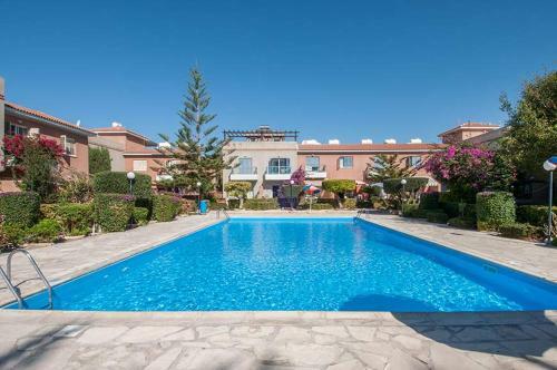 Iris A8 Cottages Holiday Home Paphos