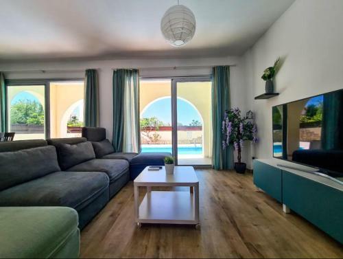 ????? Lighthouse Villa - Central - Close To Beach