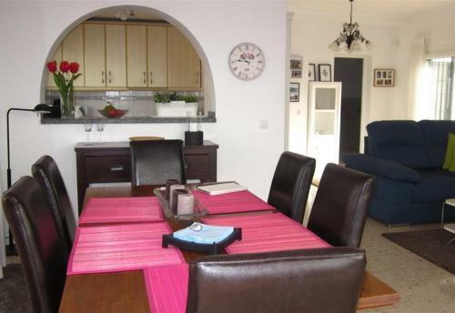 Casa Leo Holiday Villa