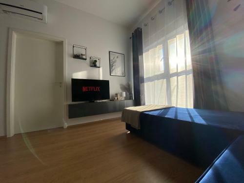 Apartamento Cozy Apt In Mangalem21 Wifi/ac/netflix