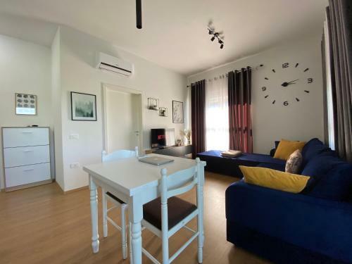 Apartamento Cozy Apt In Mangalem21 Wifi/ac/netflix