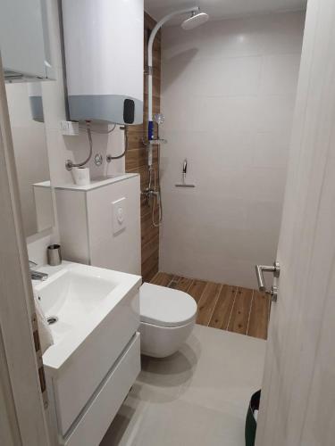 Apartment Kosuta F8