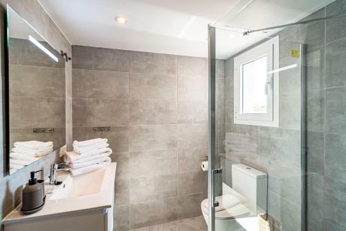 Rdm33-2 Bed Apartment Close To Beach