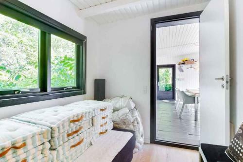 Apartamento Cozy Summer House 50 Meter From The Beach, 89 M�