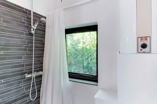 Apartamento Cozy Summer House 50 Meter From The Beach, 89 M�
