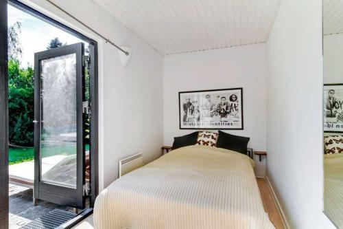 Apartamento Cozy Summer House 50 Meter From The Beach, 89 M�