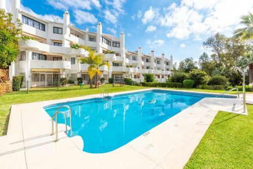 Apartamento Jardines De Calahonda II