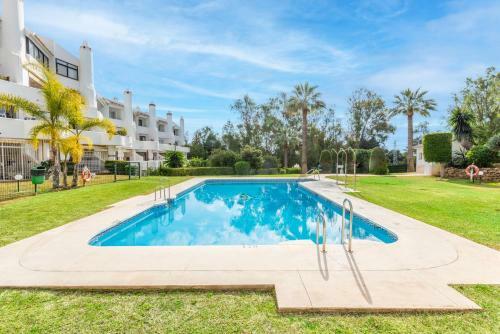 Apartamento Jardines De Calahonda II