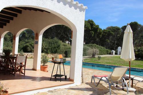 Casa Con Jard�n Y Piscina - Morell Onze