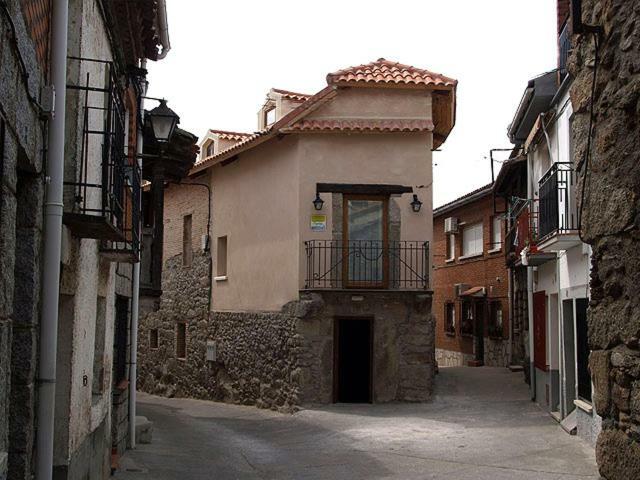 Hotel La Posada Del Ti�tar
