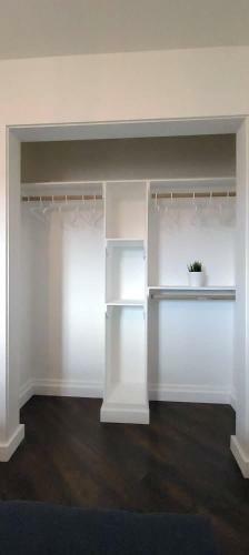 Boutique Downtown Apartment With Free Parking