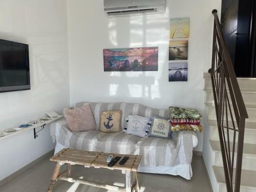 Beautiful And Modern Apartment In Oroklini Cyprus