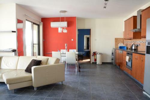 Apartamento Oroklini Hills 4