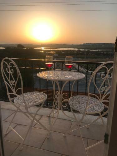Stunning Family Villa Walking Distance From The Beach!