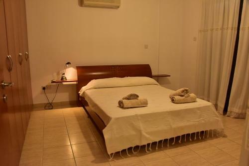 Villa Limni Pool House